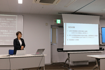 ご講演中の山中教授