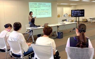 学生講師による講義の様子